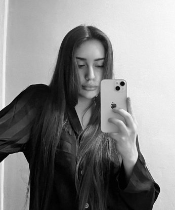 💭 Живу в Москве, в этом бесконечно соблазнительном городе, где ночь оживляет самые потаенные желания. 🌃
Мои услуги - это воплощение самых страстных и скрытых фантазий. Со мной ты сможешь погрузиться в мир незабываемого блаженства и сексуального удовольствия. 👄💦 Каждое наше свидание будет полным любви, нежности и страсти. 🔥
У меня есть потрясающие отзывы от моих довольных клиентов, которые погружаются в нашу совместную игру без остатка. 🌟 Не стесняйся, я уверена, что ты останешься в полном восторге от нашей встречи! 😉
В моем арсенале есть большое количество фотографий, чтобы ты мог полюбоваться моей изысканной внешностью, прежде чем мы встретимся. 📸💋
Готов испытать невероятные ощущения? Тогда не теряй время и смело свяжись со мной, и я сделаю все, чтобы твоя фантазия стала реальностью. Жду тебя, мой загадочный незнакомец! 💖 Марина